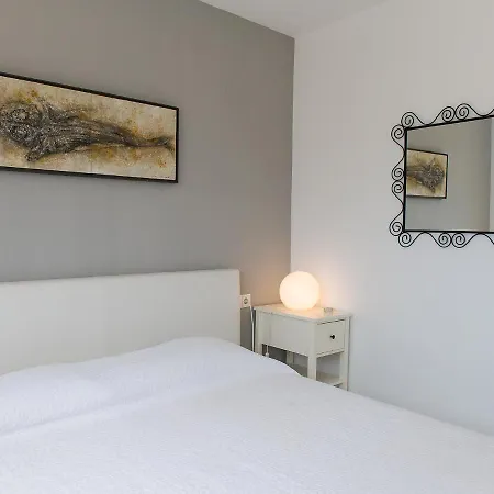 Arenal-1 By Interhome Appartamento